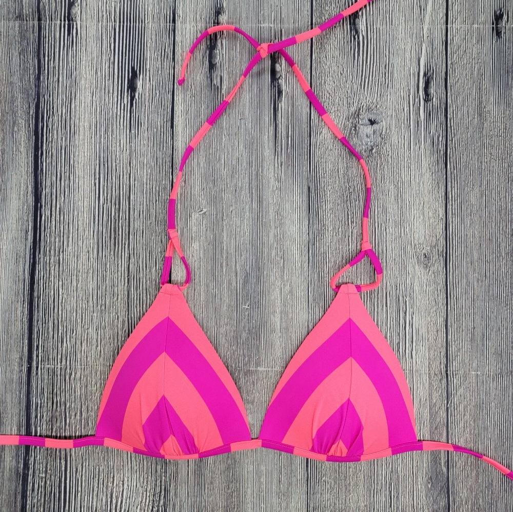 Maurices NWOT Chevron Tie Bikini Top